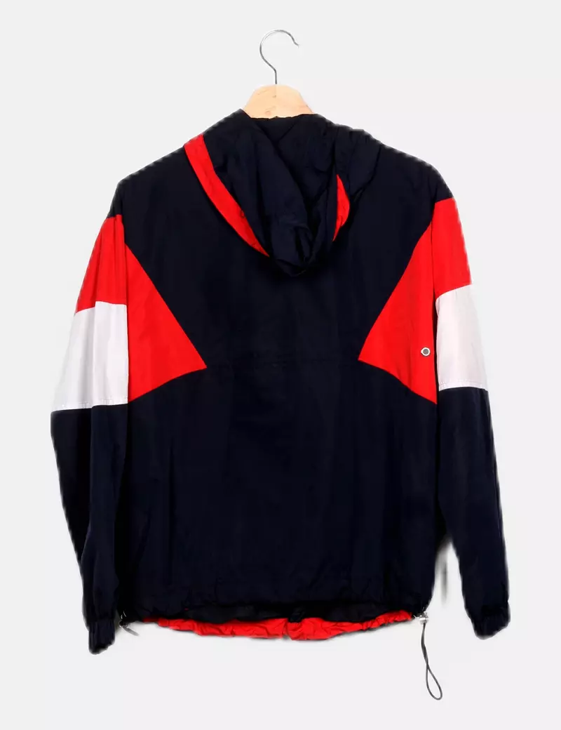 Bershka Impermeable