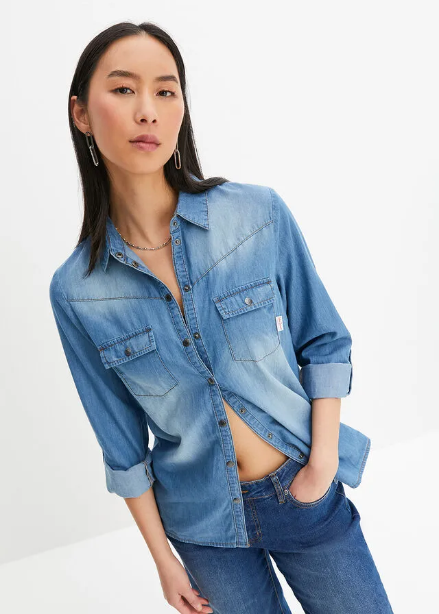 Blusa vaquera con cierres a presión azul provenzal