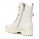 Botines planos Carmela 067952 con acolchado en la parte lateral