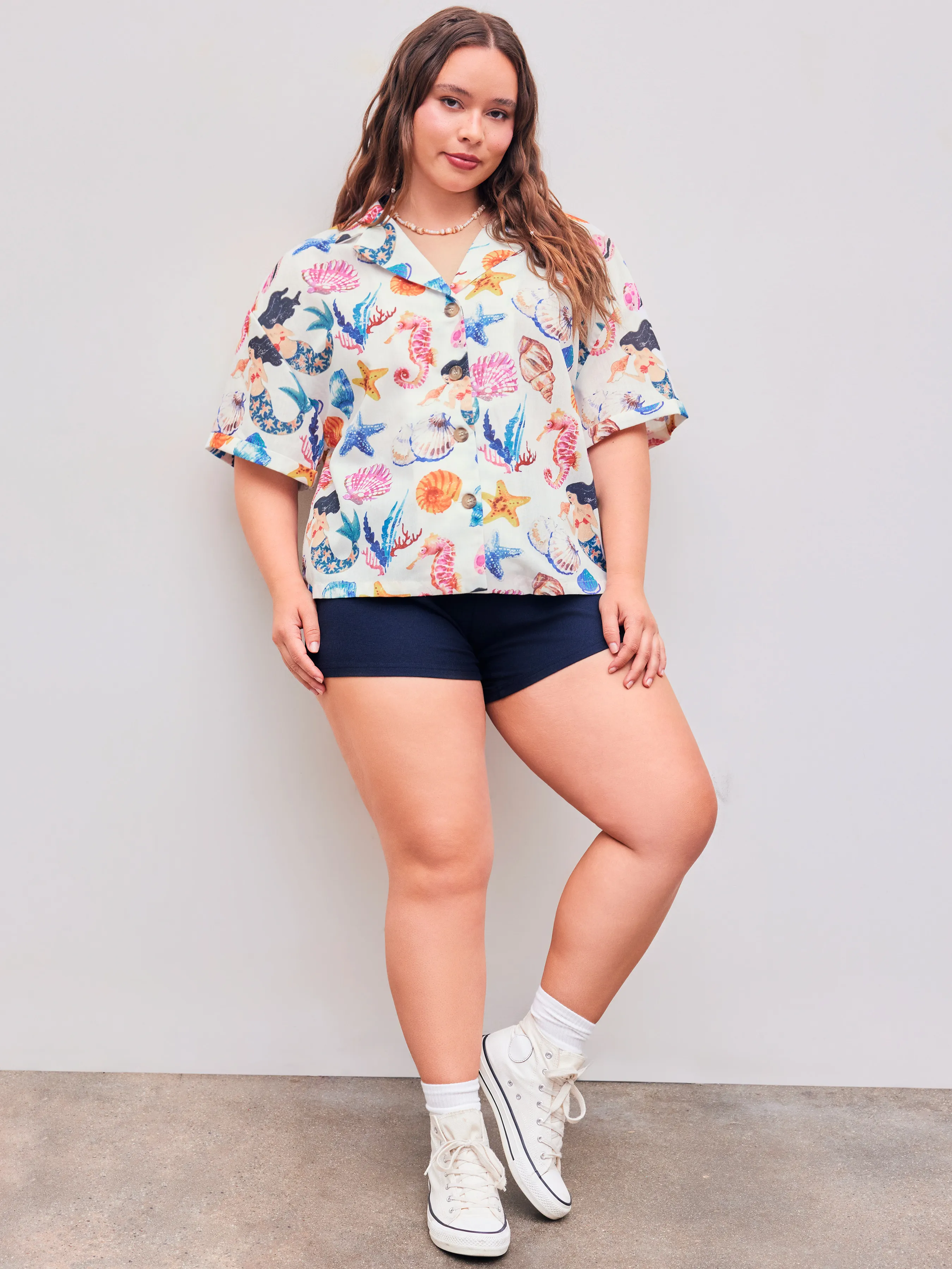 Camiseta de manga corta con gráfico de sirena y cuello tejido Curvy