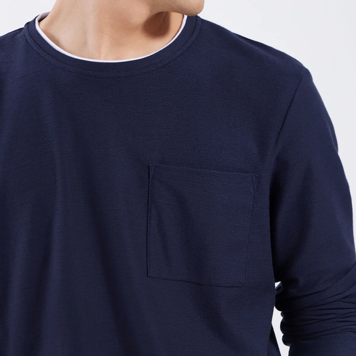 Camiseta Manga Larga Con Bolsillo
