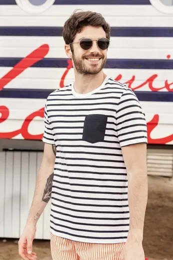 Camiseta Marinero a rayas con bolsillo manga corta