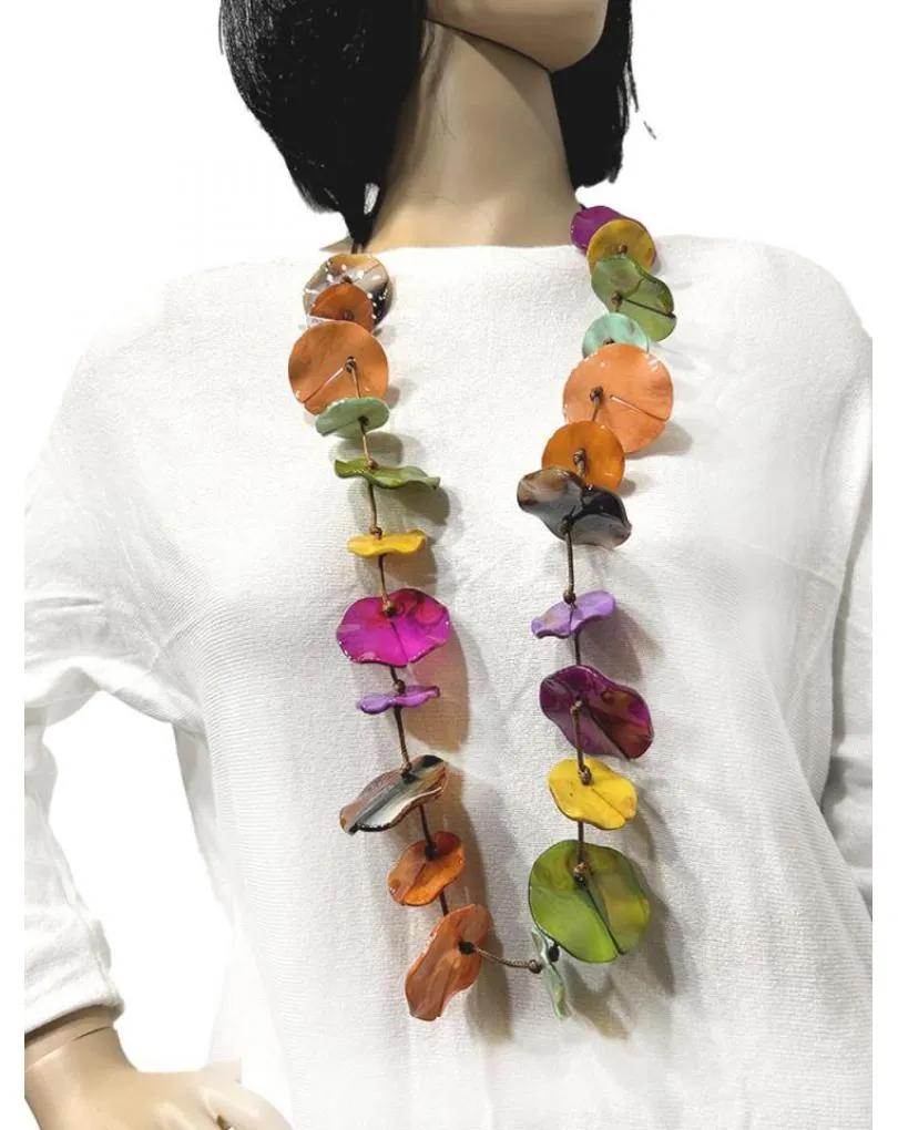 COLLARES CON ESPECTACULAR COLORIDO PARA LLEVAR LARGO O CORTO
