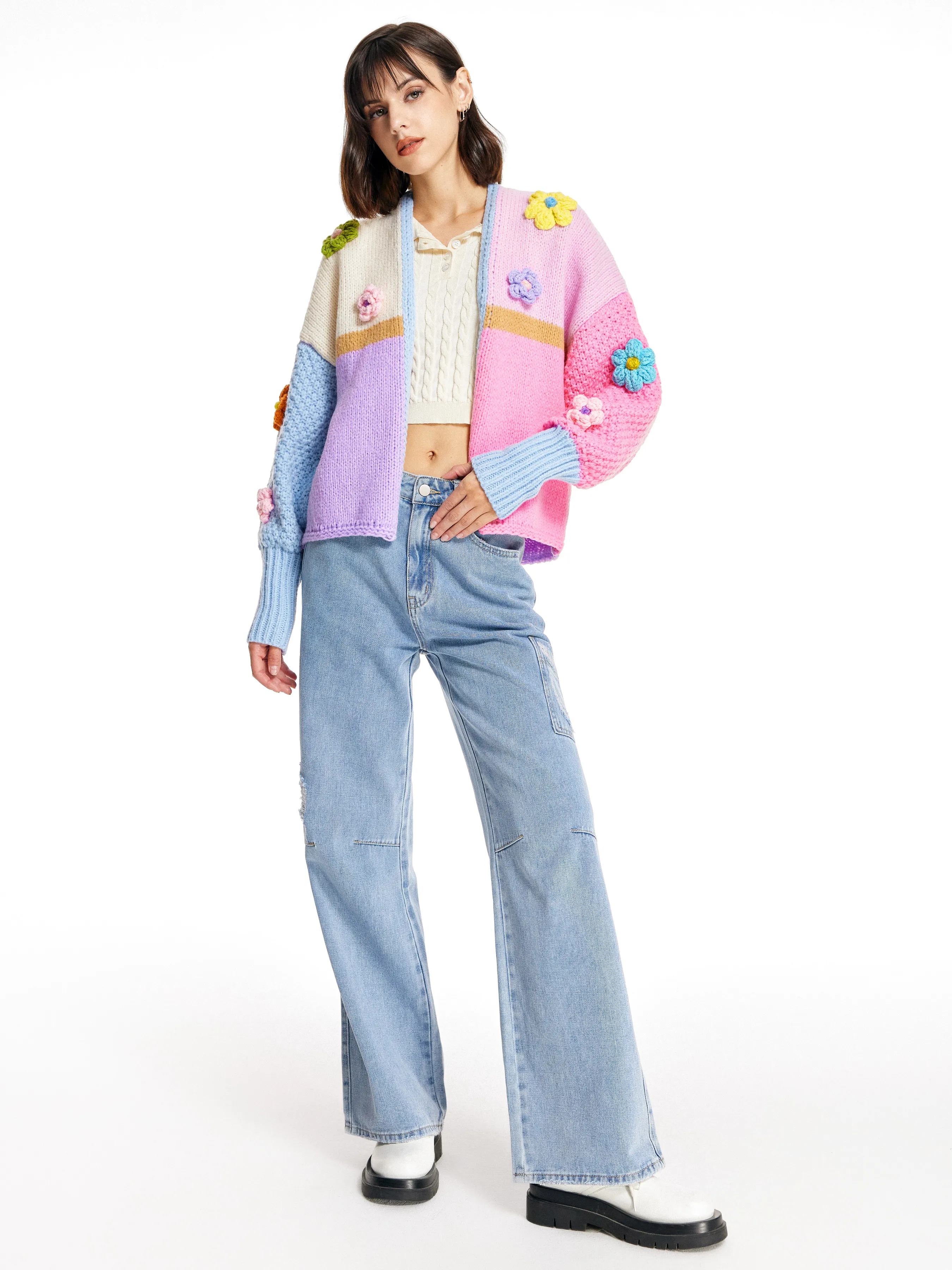 Cárdigan de Punto con Crochet Floral