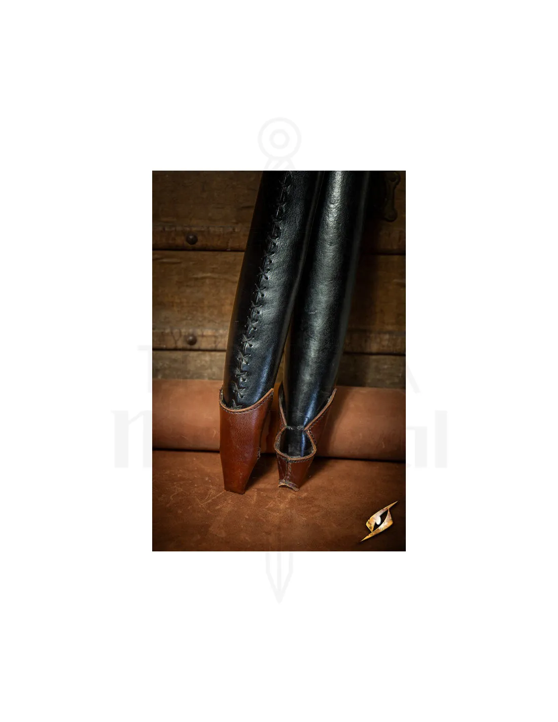 FUNDA CON CINTURóN PARA ESPADAS, COLOR NEGROMARRóN