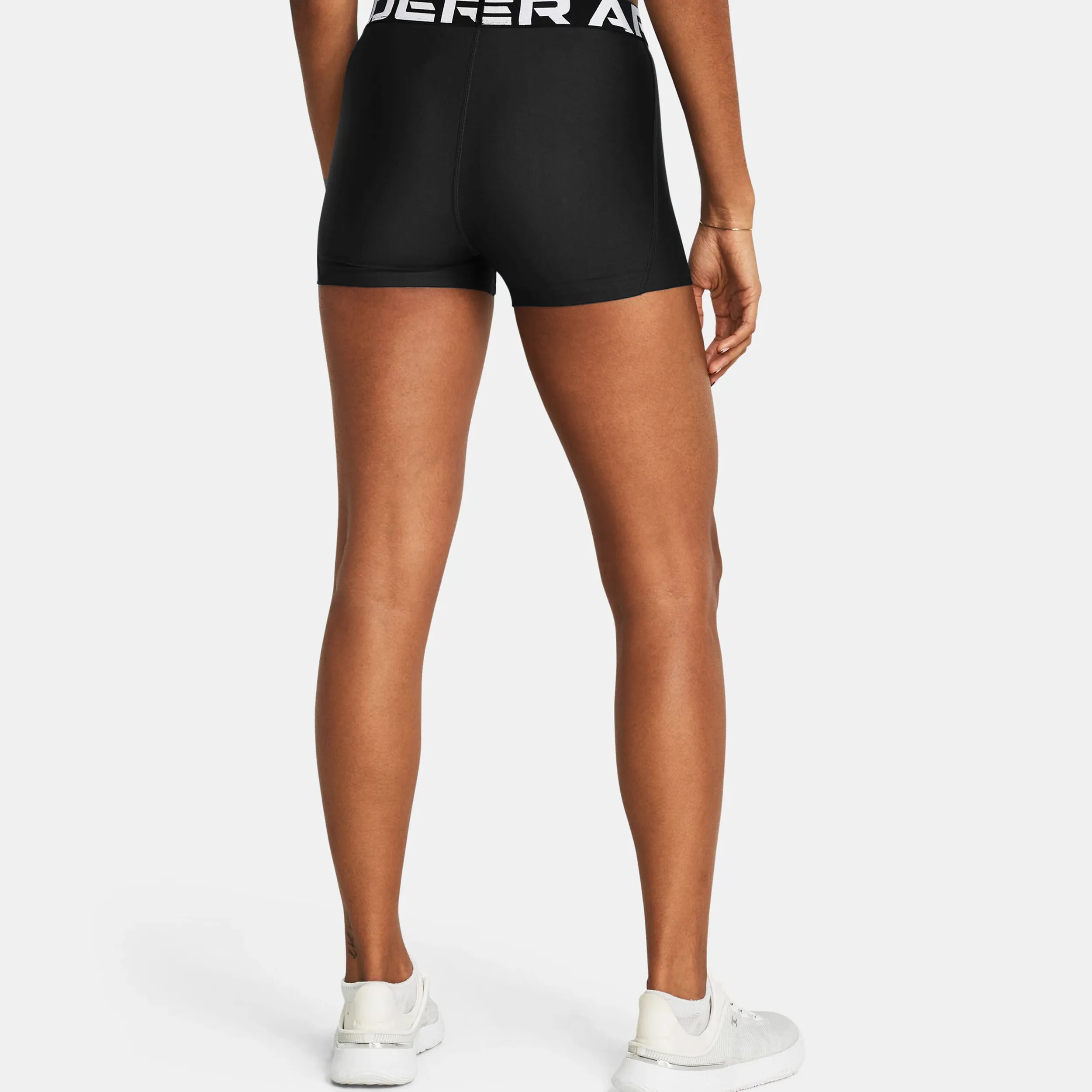 Heatgear Authentics Shorty Shorts Con Bolsillo Para Pelota Mujeres