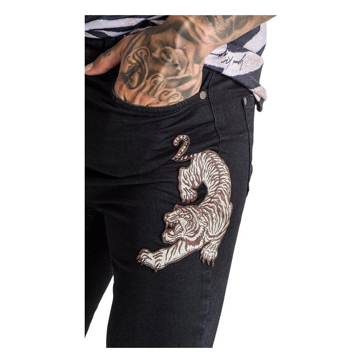 Jeans  con Parche Tiger Negro