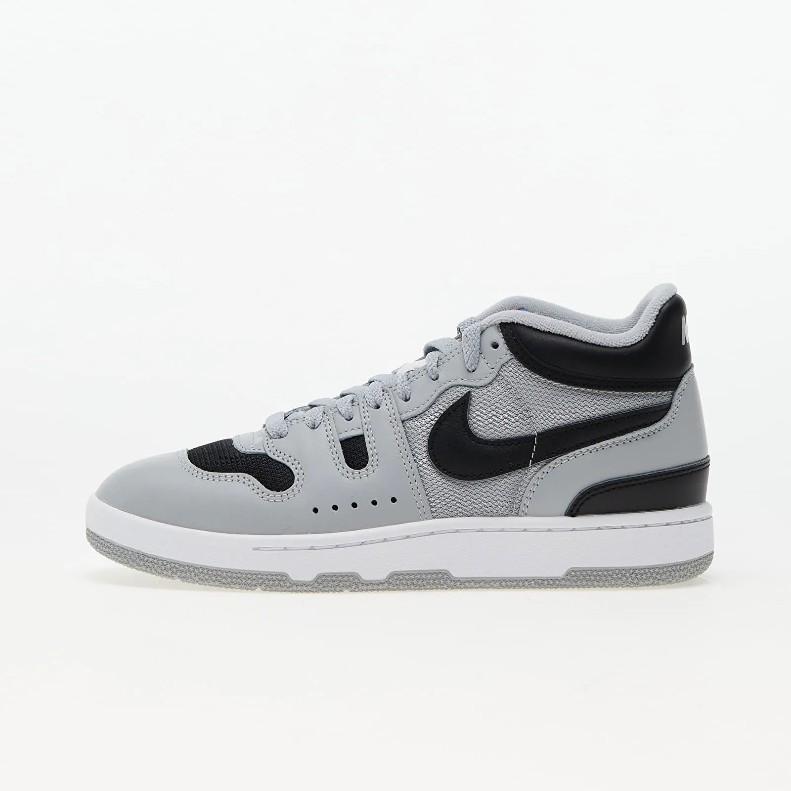 Nike Attack