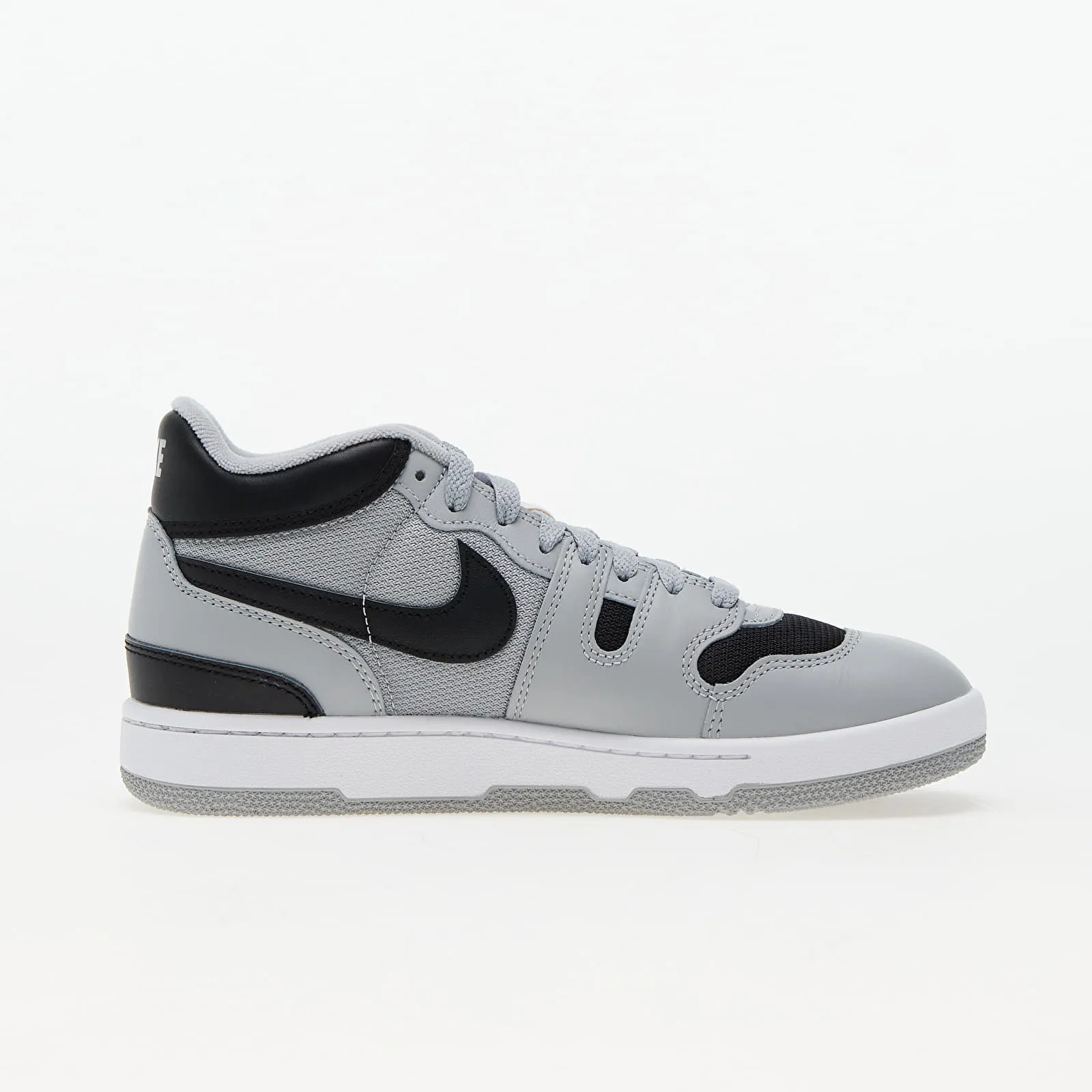 Nike Attack