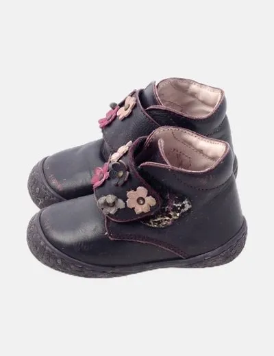 NoName Zapato morado detalle floral