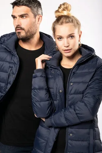 Parka ligera acolchada con capucha para hombre