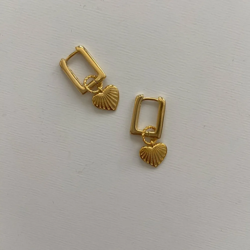 Pendiente Édessa Heart Oro