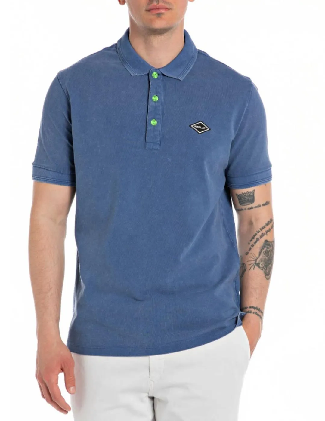 Polo Replay azulón con logo manga corta para hombre
