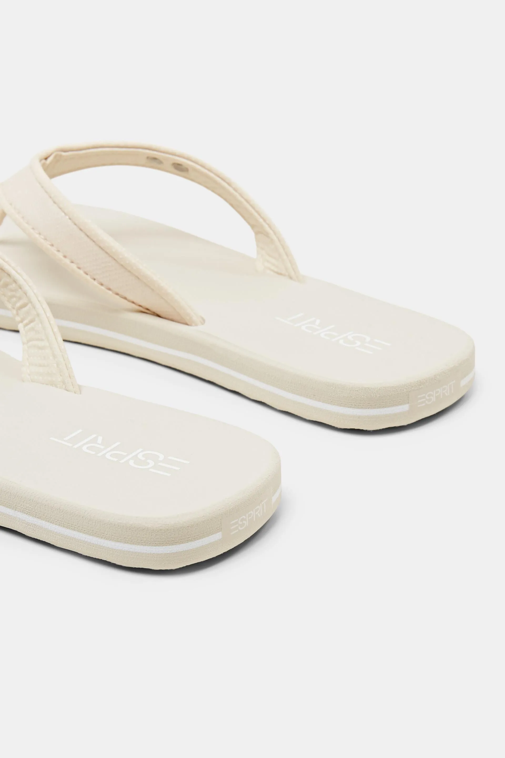 Sandalias de lentejuelas con tira en la puntera