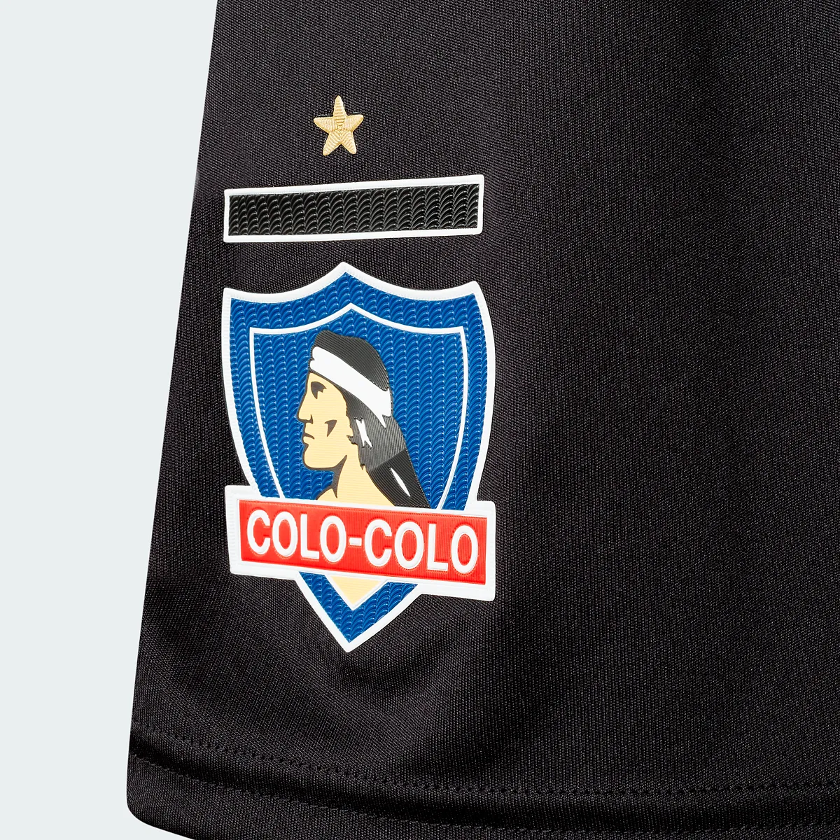SHORT FúTBOL HOMBRE ADIDAS COLOCOLO LOCAL 2024 NEGRO 