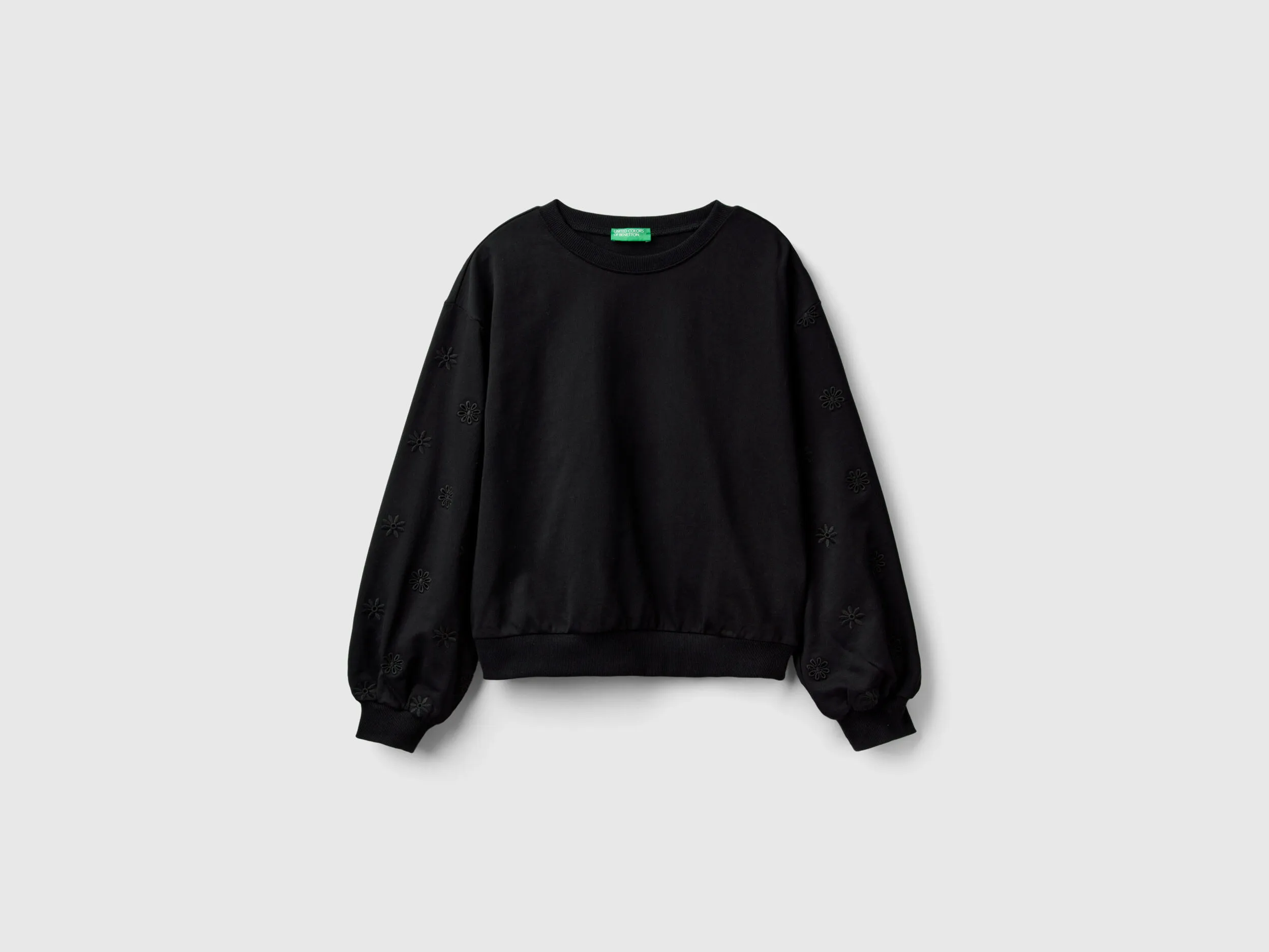 Sudadera con bordado de flores