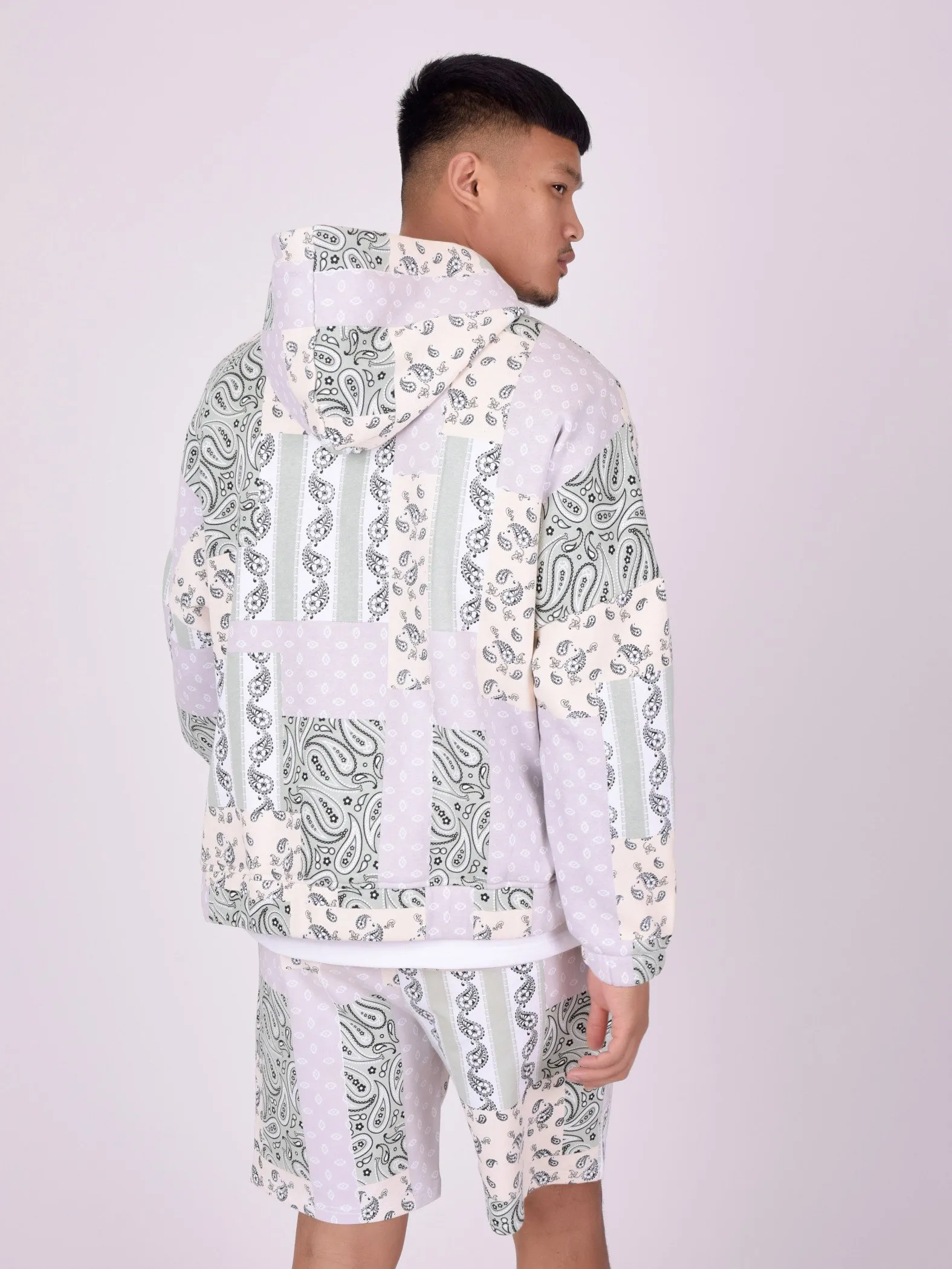 Sudadera con capucha y bandana