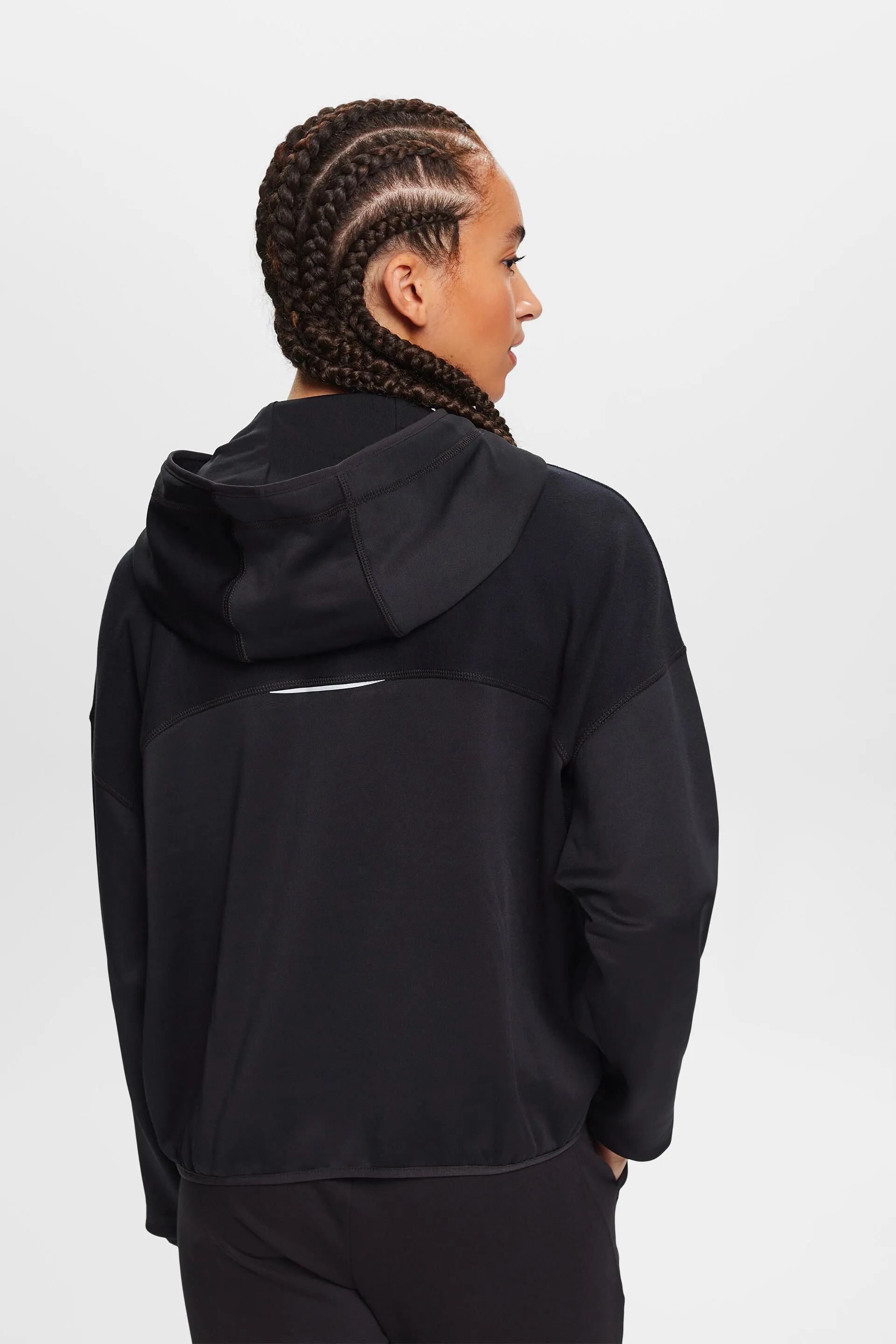 SUDADERA DEPORTIVA CON TECNOLOG&IACUTE;A EDRY