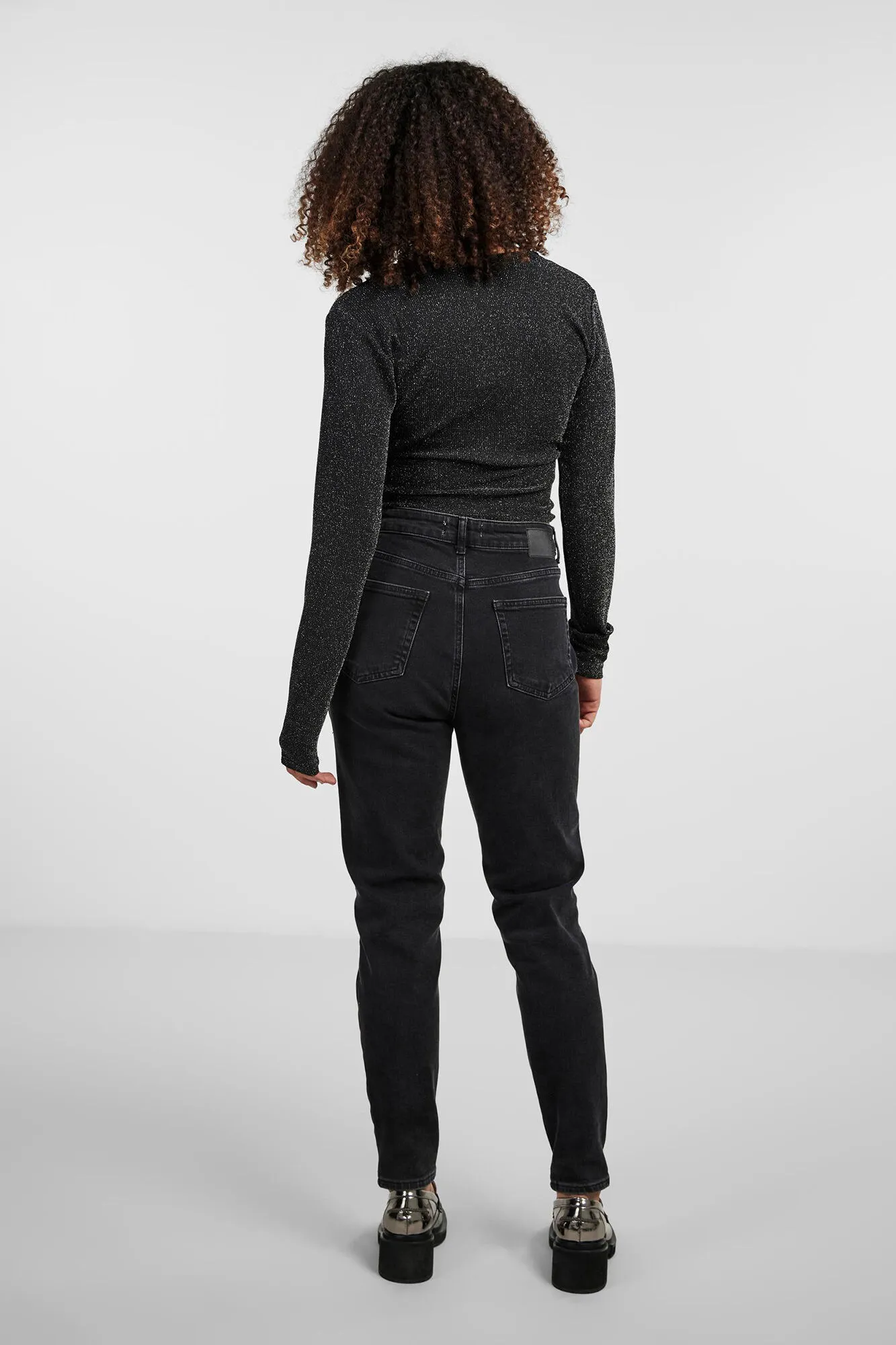 Top corto con lurex