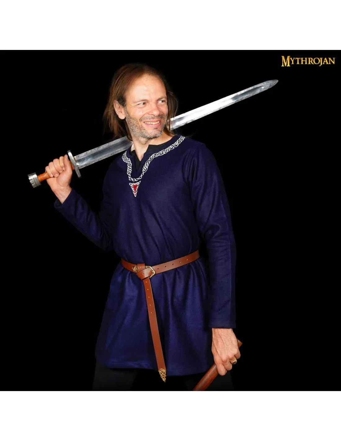 TúNICA VIKINGA EN LA CON CUELLO RIBETEADO  AZUL