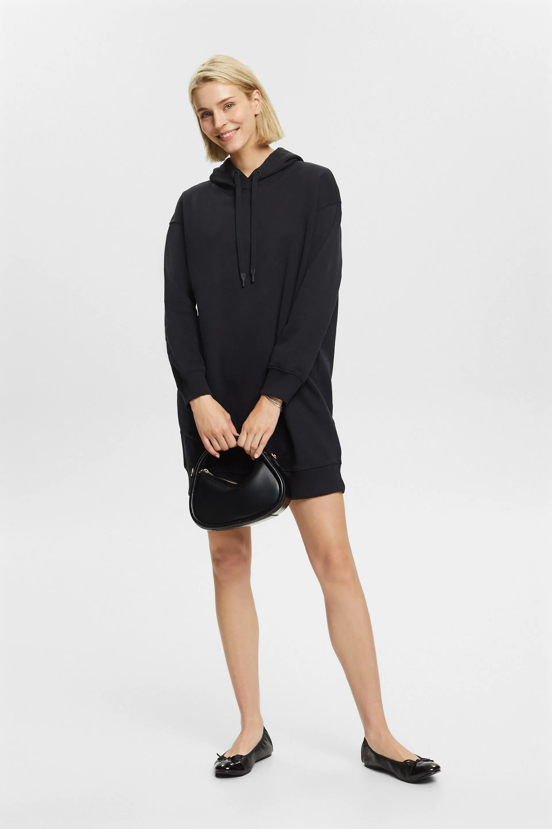 Vestido estilo sudadera con capucha