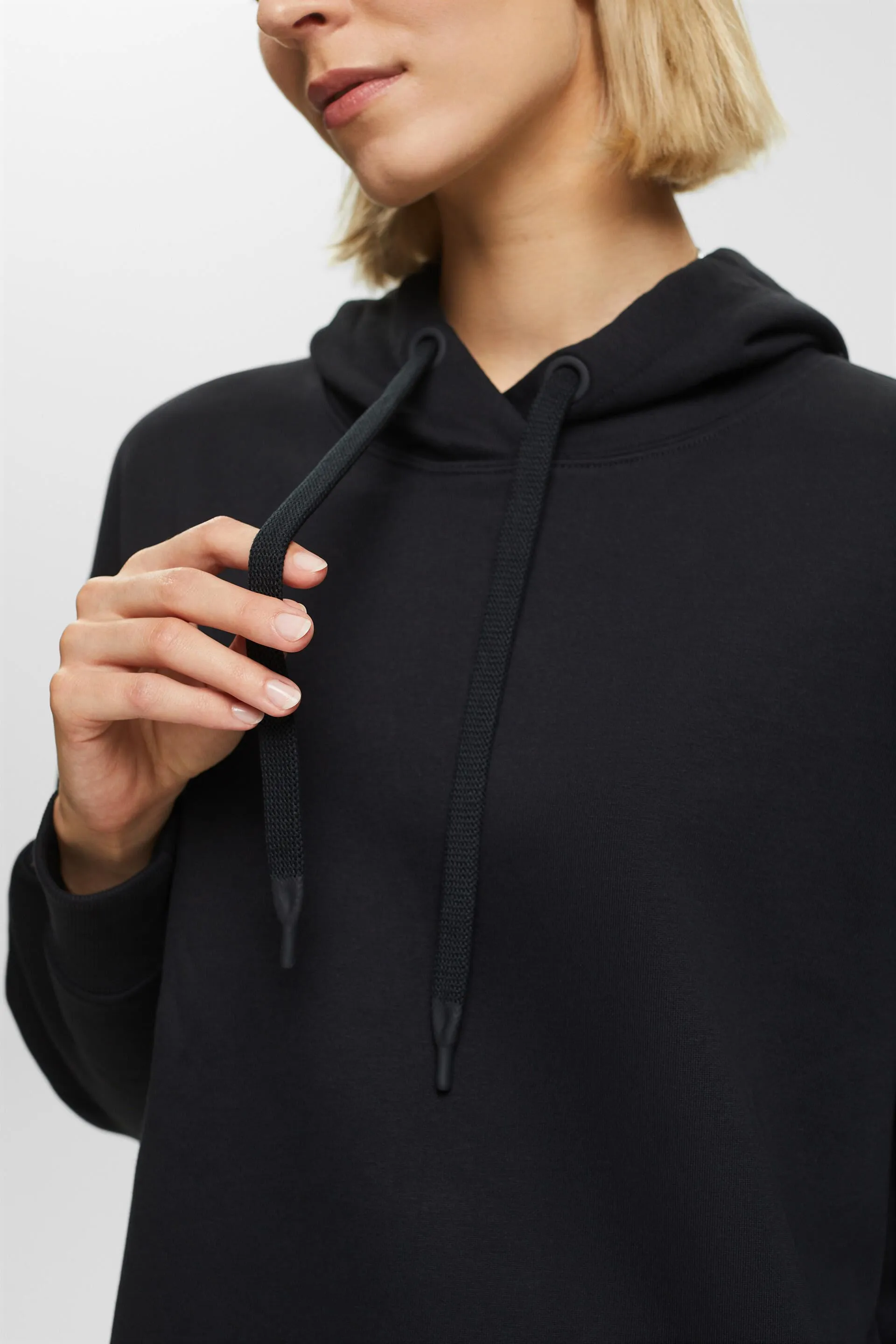 Vestido estilo sudadera con capucha