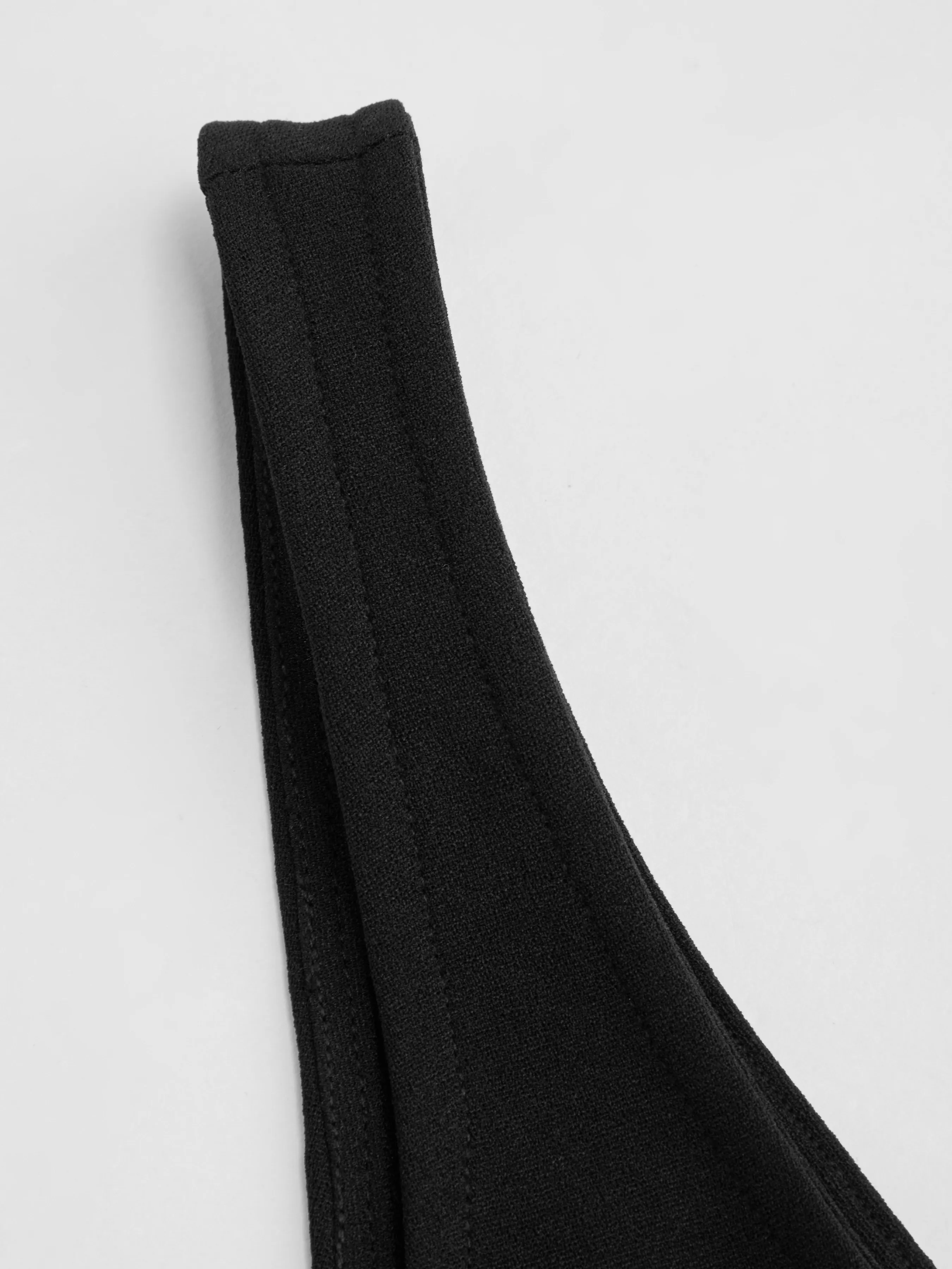 Vestido Midi Tejido de Cuello Cuadrado Unicolor con Volantes Curvy