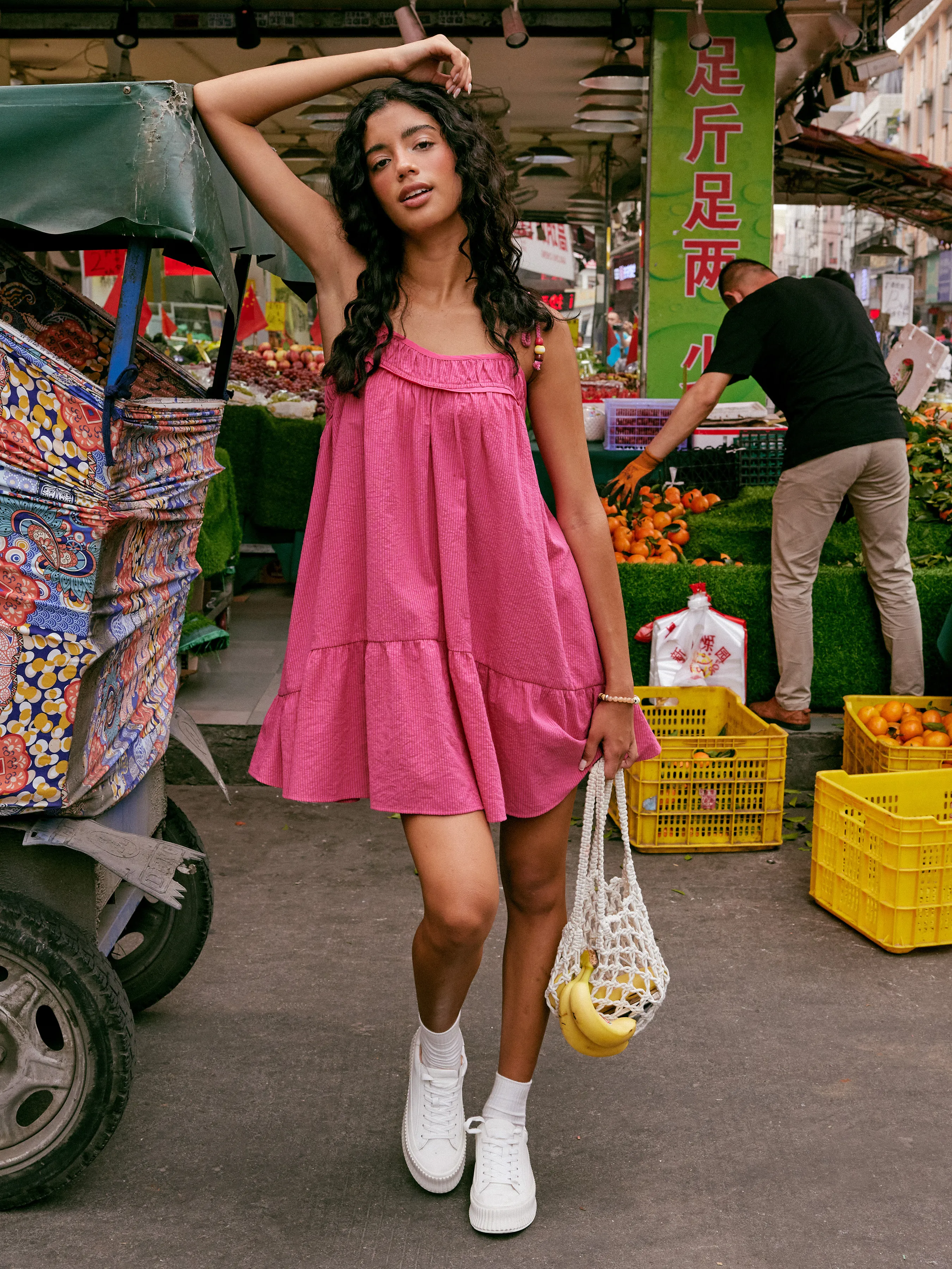 Vestido Mini Tejido con Cuentas y Fruncido Anudado